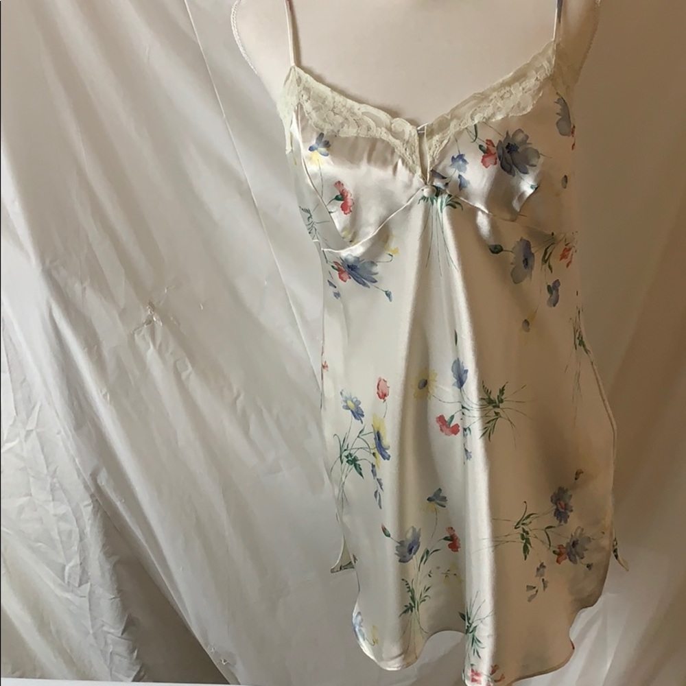 “Cerie” Vintage /sleepwear